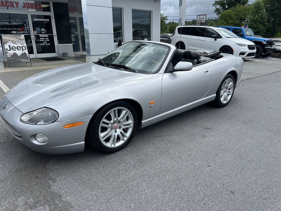 2005 Jaguar X100 XKR - Image 8 of 29