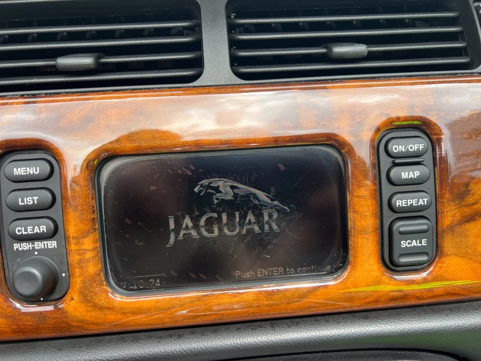 2005 Jaguar X100 XKR - Image 21 of 29