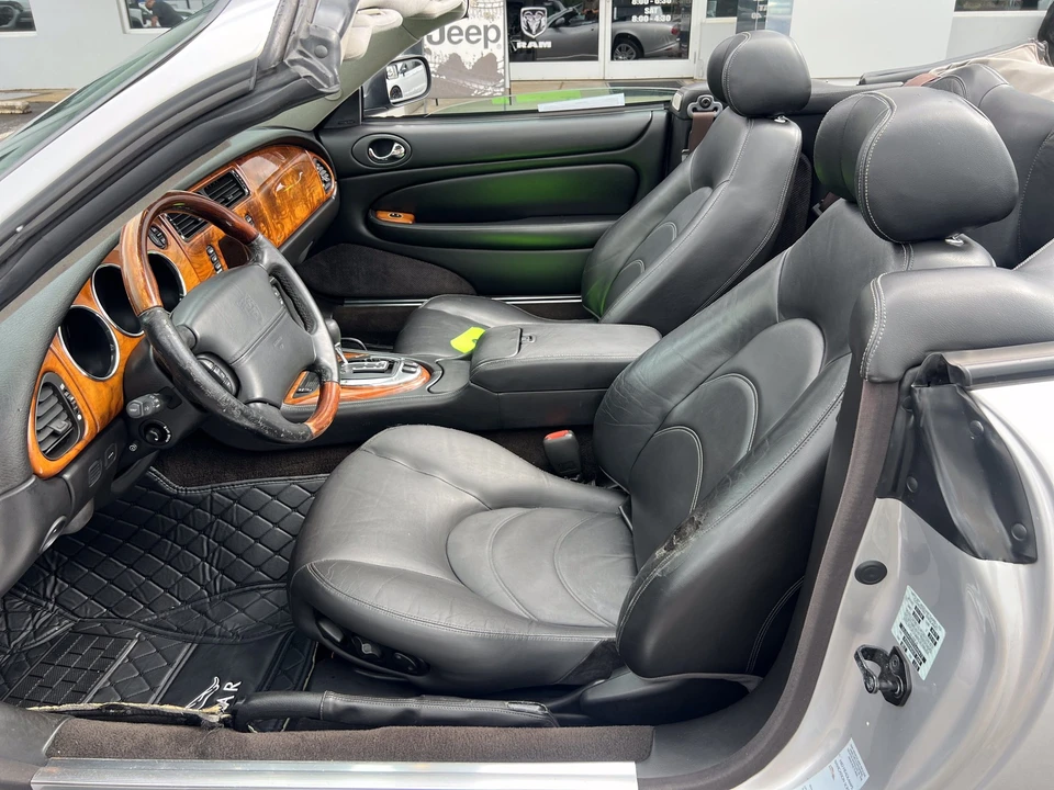 2005 Jaguar X100 XKR - Image 16 of 29
