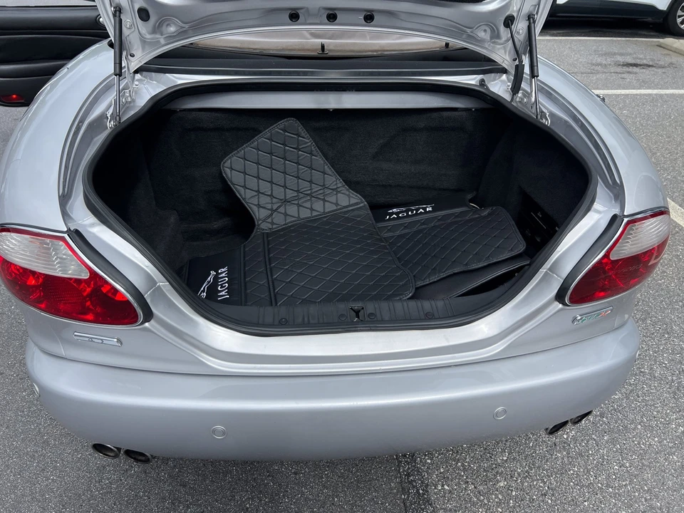 2005 Jaguar X100 XKR - Image 13 of 29