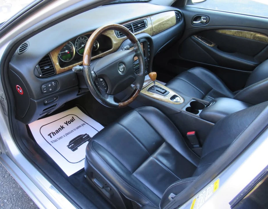 2005 Jaguar S-Type 2nd Gen - Image 15 of 20