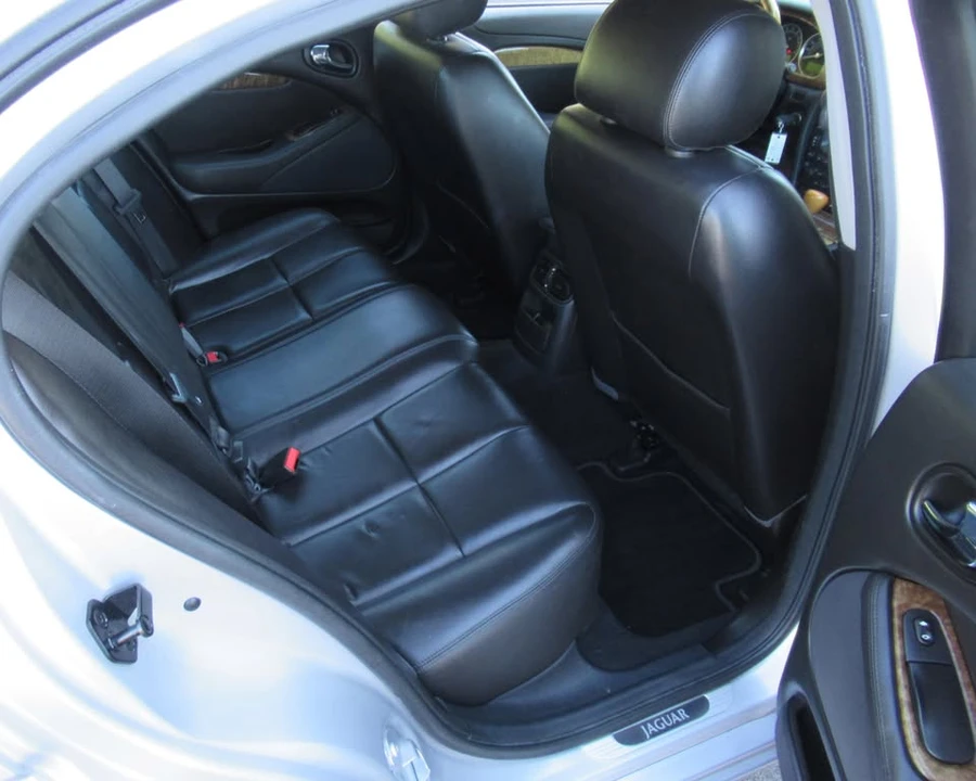 2005 Jaguar S-Type 2nd Gen - Image 8 of 20