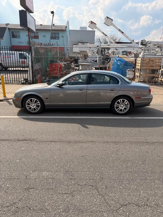 2005 Jaguar S-Type 2nd Gen - Image 2 of 7