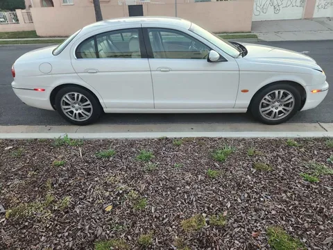 2005 Jaguar S-Type 2nd Gen - Image 2 of 10