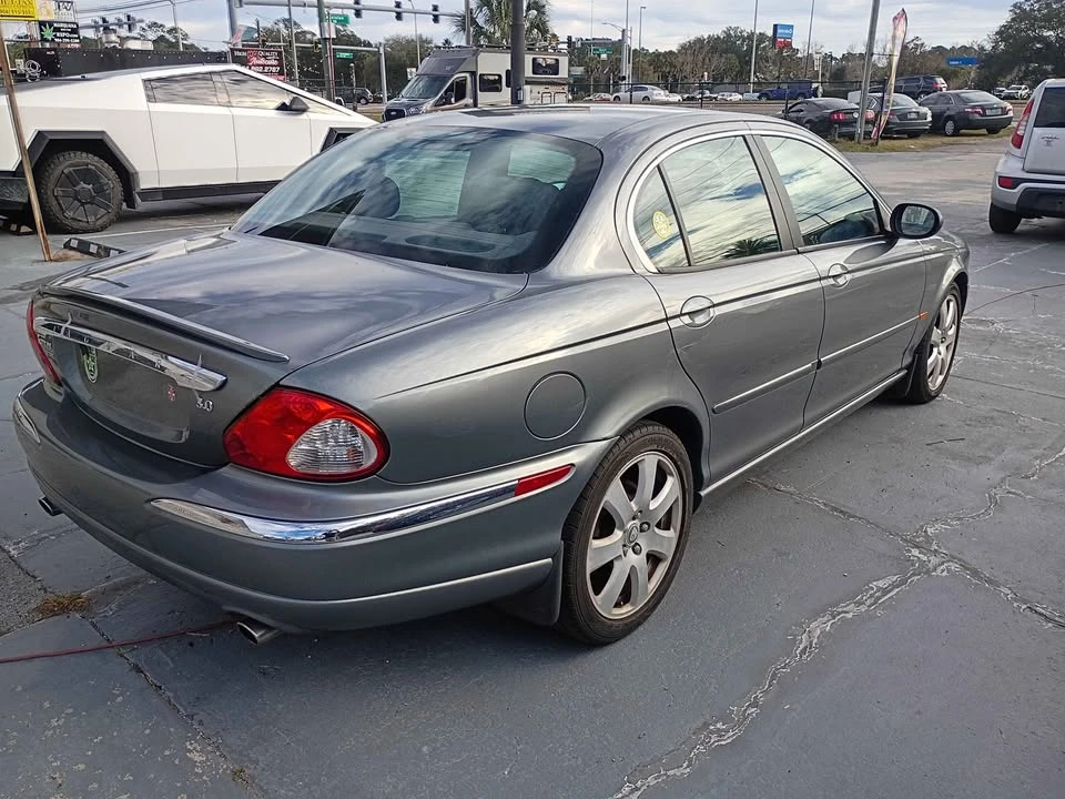 2005 Jaguar S-Type 2nd Gen - Image 4 of 8