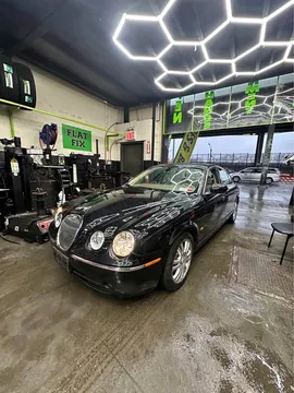 2005 Jaguar S-TYPE Sedan