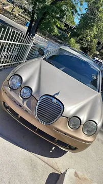 2005 Jaguar S-TYPE V8 Sedan