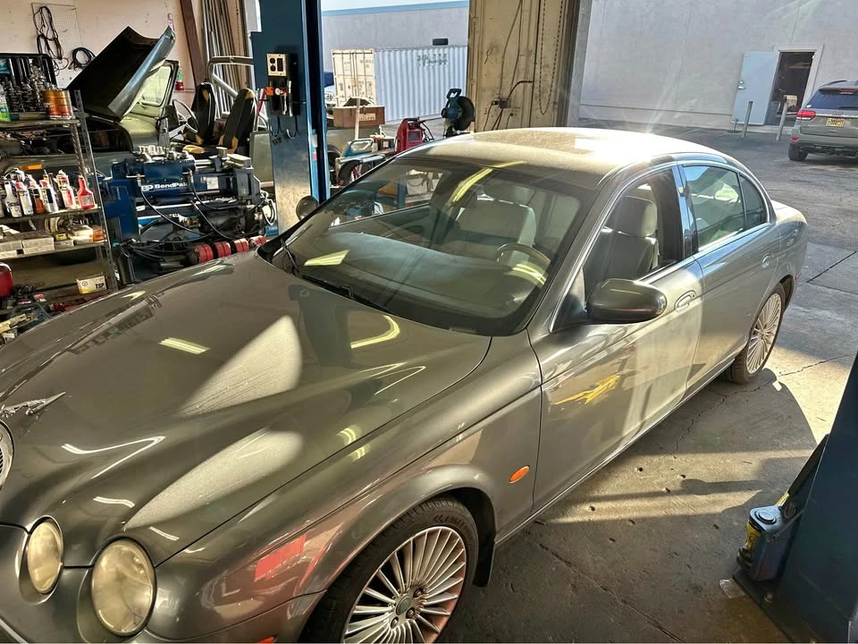 2005 Jaguar S-Type 2nd Gen - Image 1 of 9