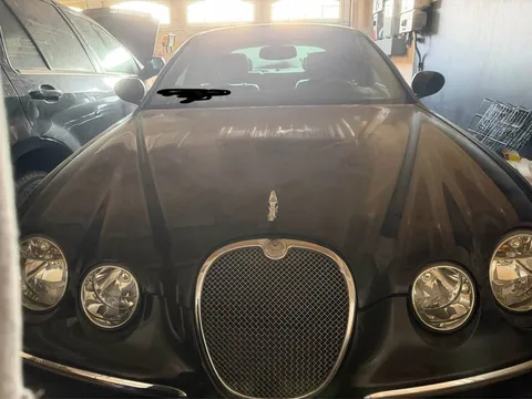 2005 Jaguar S-Type 2nd Gen - Image 4 of 4