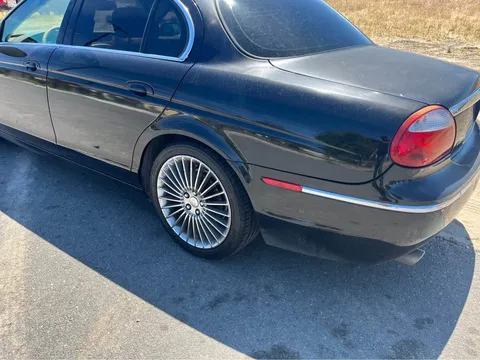 2005 Jaguar S-Type 2nd Gen - Image 2 of 5