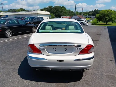 2005 Jaguar X-Type - Image 3 of 11