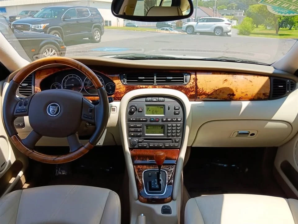 2005 Jaguar X-Type - Image 9 of 11