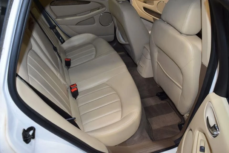 2005 Jaguar X-Type - Image 16 of 20
