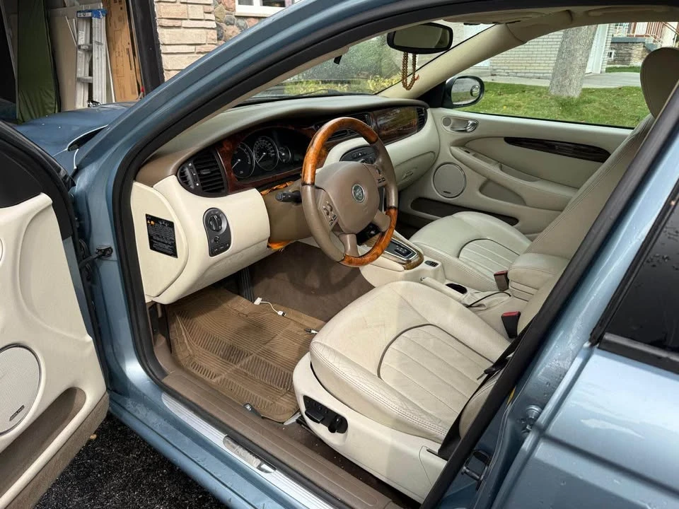 2005 Jaguar X-Type - Image 7 of 12