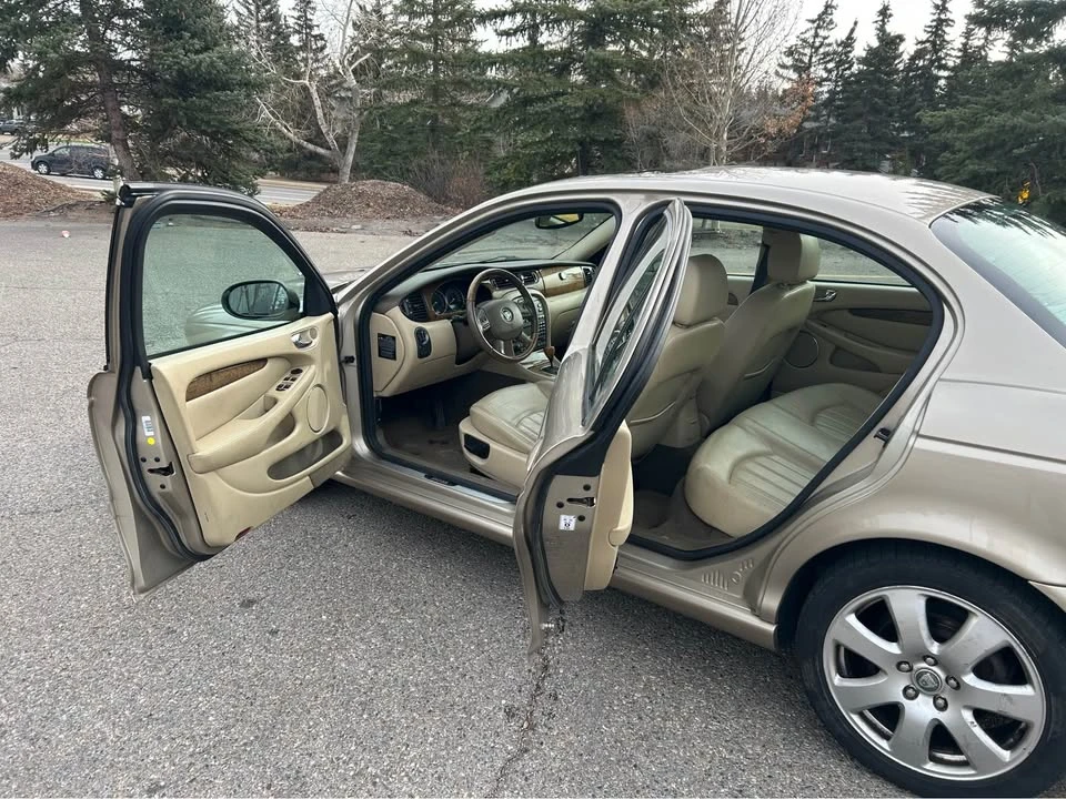 2005 Jaguar X-Type - Image 10 of 18