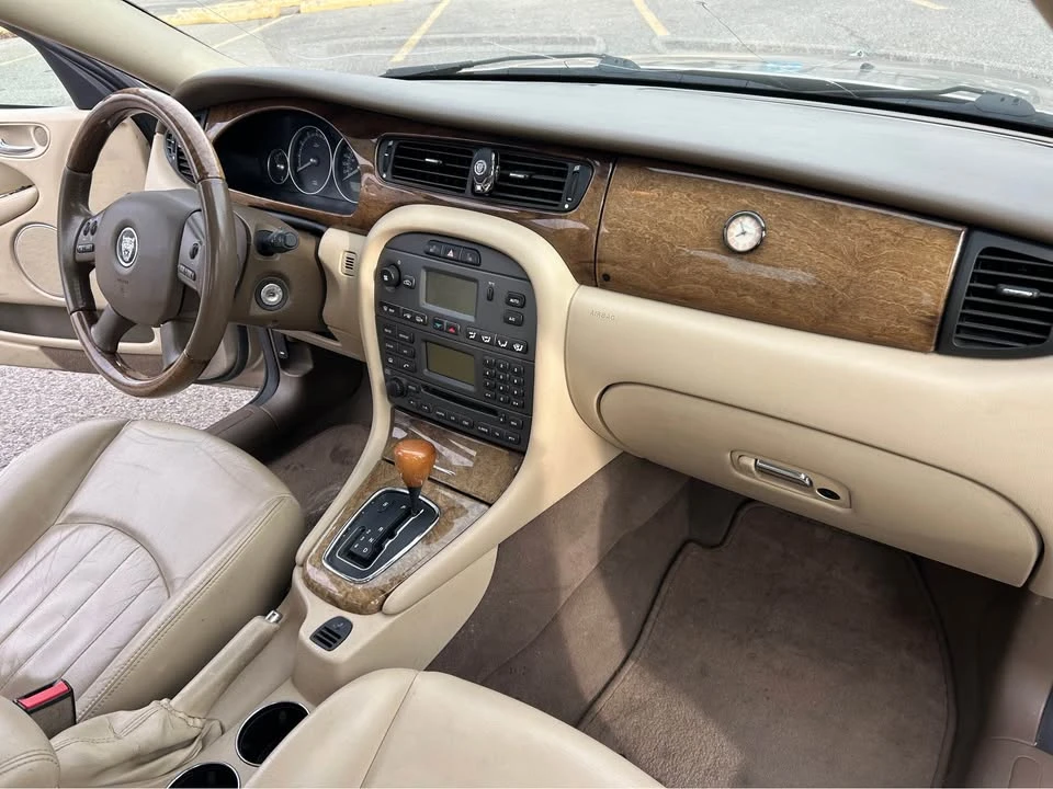 2005 Jaguar X-Type - Image 15 of 18