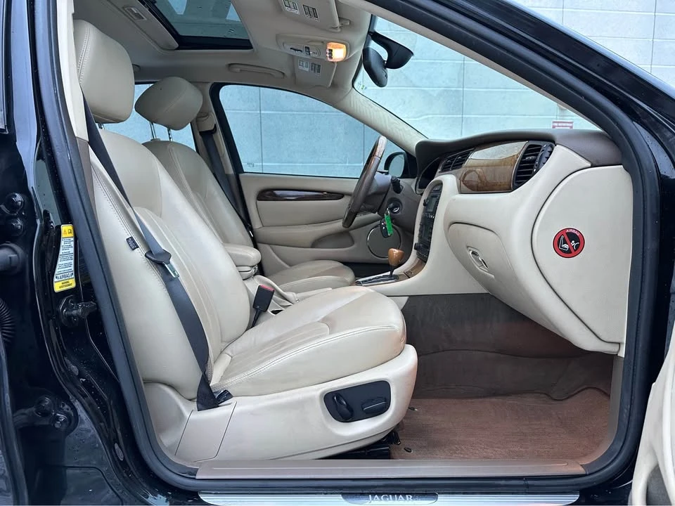 2005 Jaguar X-Type - Image 11 of 20