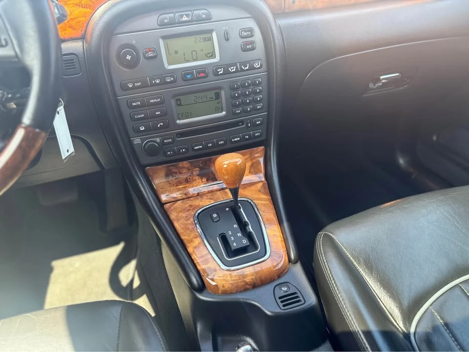 2005 Jaguar X-Type - Image 14 of 17