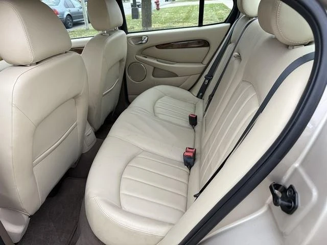 2005 Jaguar X-Type - Image 9 of 19