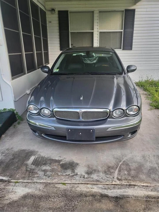 2005 Jaguar X-Type - Image 1 of 2