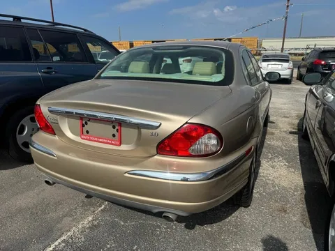 2005 Jaguar X-Type - Image 4 of 10
