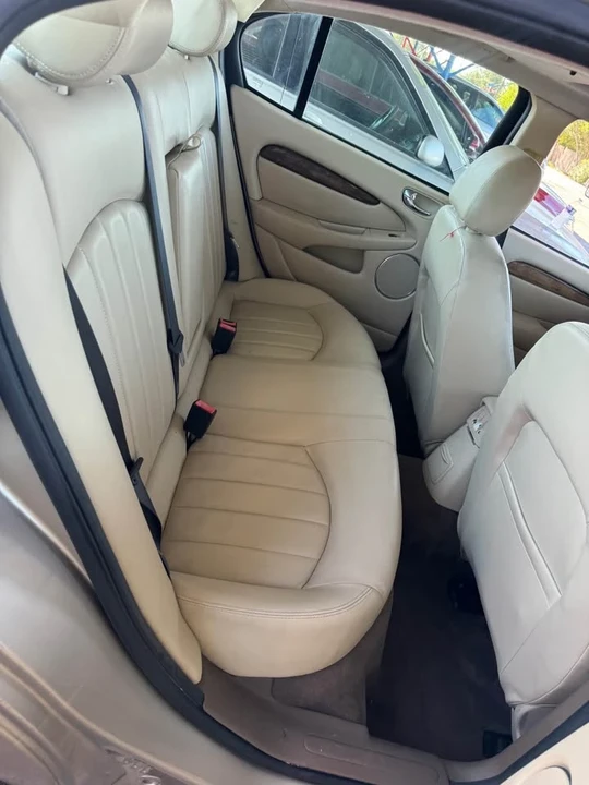 2005 Jaguar X-Type - Image 6 of 7