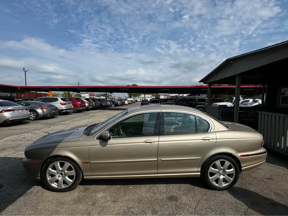 2005 Jaguar X-Type - Image 4 of 11
