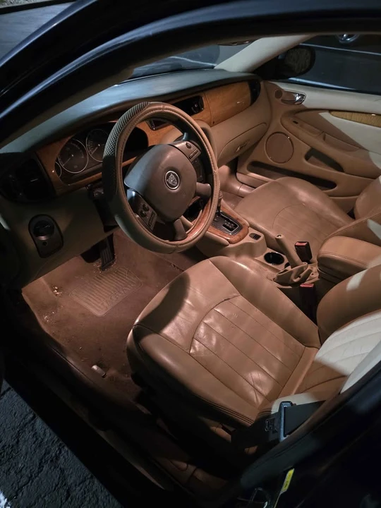 2005 Jaguar X-Type - Image 5 of 7