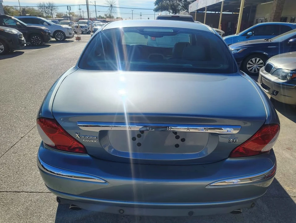 2005 Jaguar X-Type - Image 7 of 14