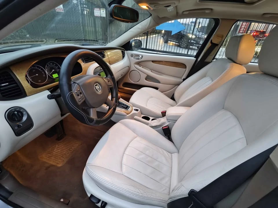 2005 Jaguar X-Type - Image 11 of 20