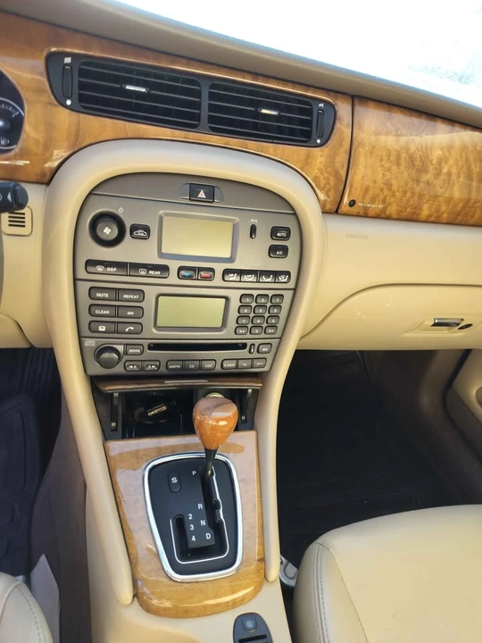 2005 Jaguar X-Type - Image 9 of 16