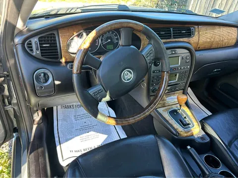 2005 Jaguar X-Type - Image 4 of 7