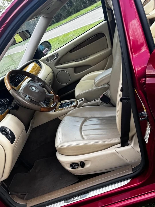 2005 Jaguar X-Type - Image 9 of 17