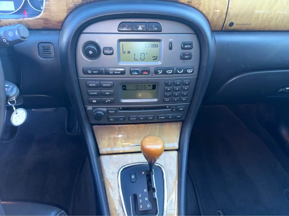 2005 Jaguar X-Type - Image 7 of 12