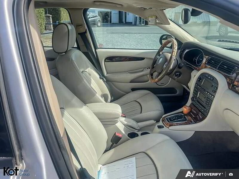 2005 Jaguar X-Type - Image 13 of 15