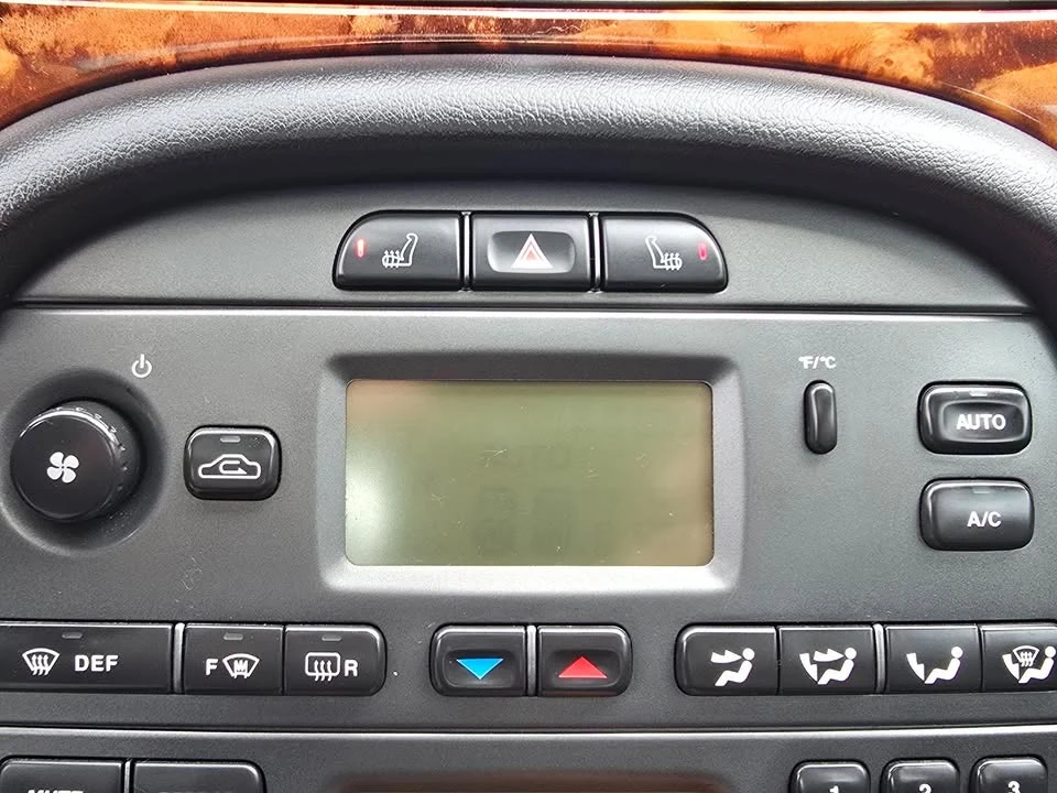 2005 Jaguar X-Type - Image 15 of 17