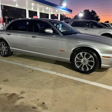 2005 Jaguar XJ Luxury
