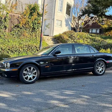 2005 Jaguar XJ8L