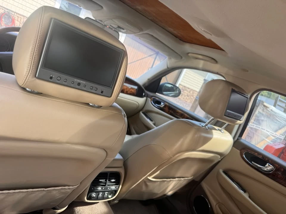 2005 Jaguar XJS - Image 13 of 15