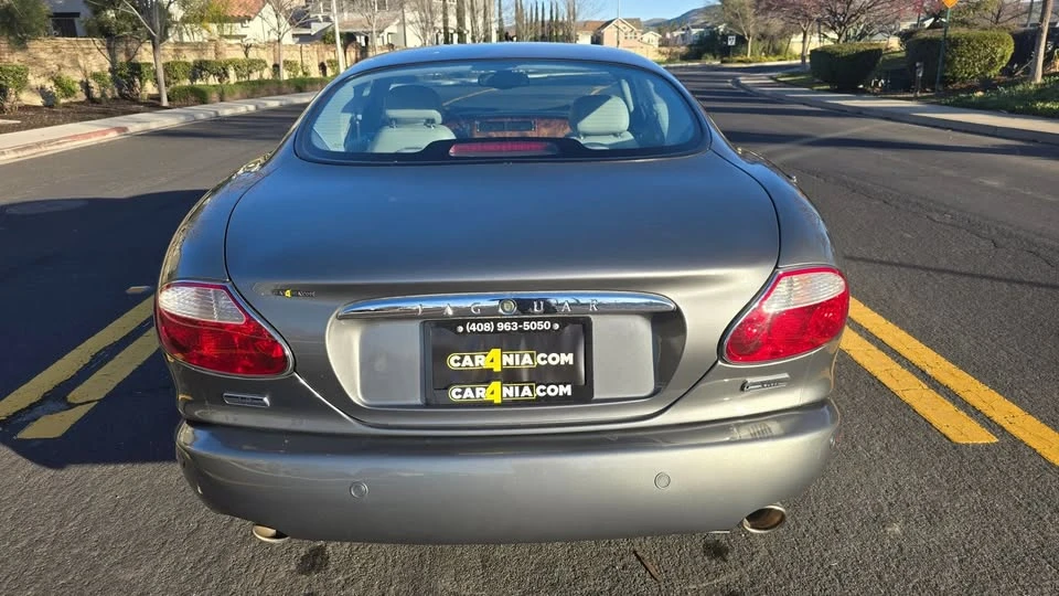 2005 Jaguar X150 XK - Image 8 of 20