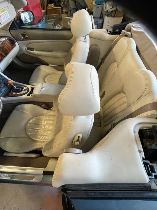 2005 Jaguar X100 XK8 - Image 5 of 10