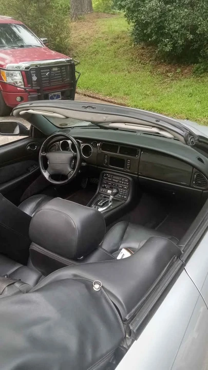 2005 Jaguar X100 XK8 - Image 4 of 8