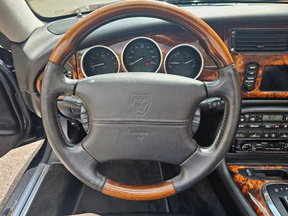 2005 Jaguar X100 XK8 - Image 12 of 17