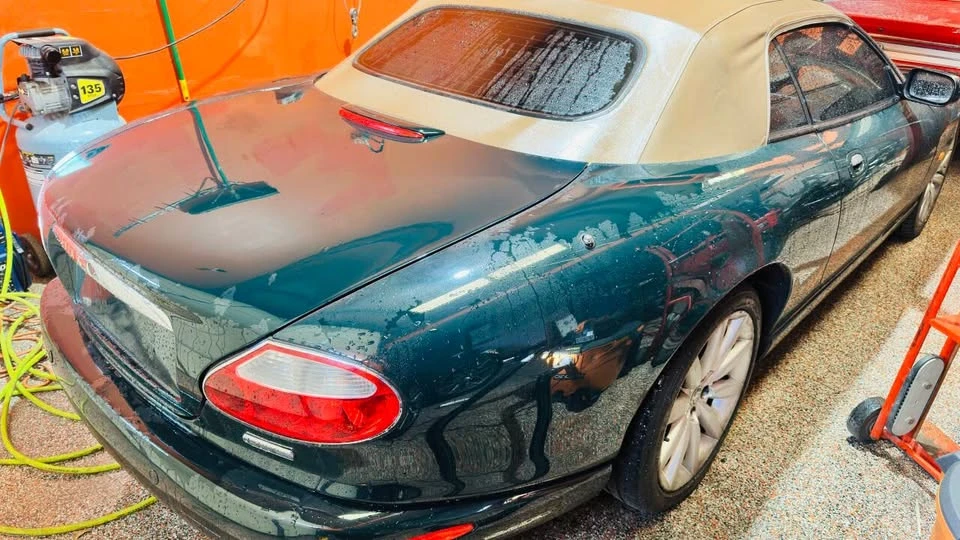 2005 Jaguar X100 XK8 - Image 6 of 8