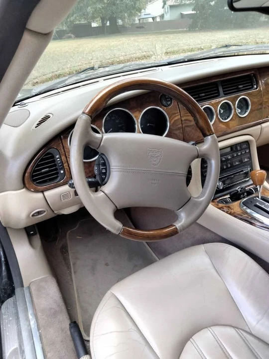 2005 Jaguar X100 XK8 - Image 8 of 9