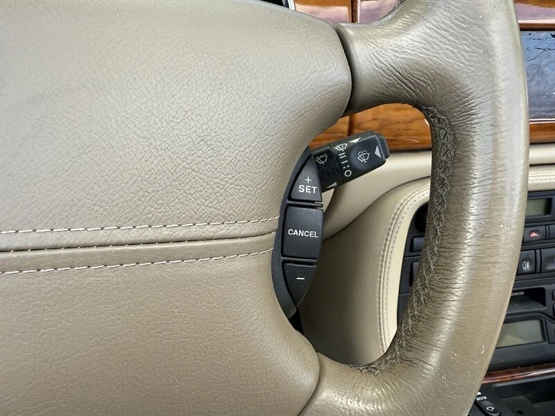 2005 Jaguar X100 XK8 - Image 18 of 20