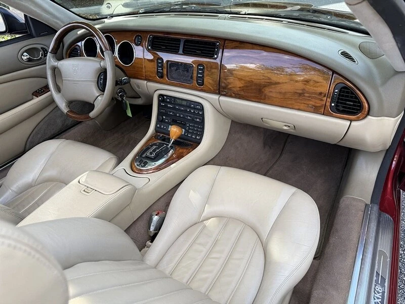 2005 Jaguar X100 XK8 - Image 7 of 20