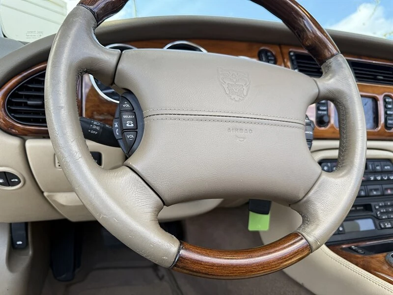 2005 Jaguar X100 XK8 - Image 9 of 19