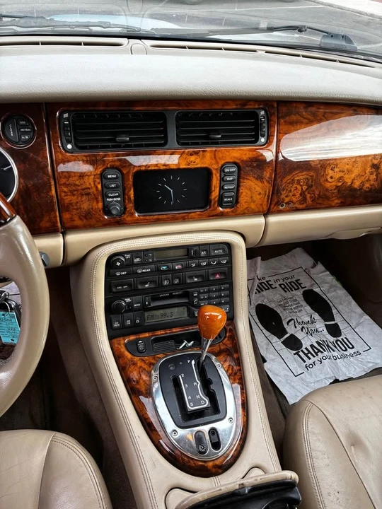 2005 Jaguar X100 XK8 - Image 8 of 8