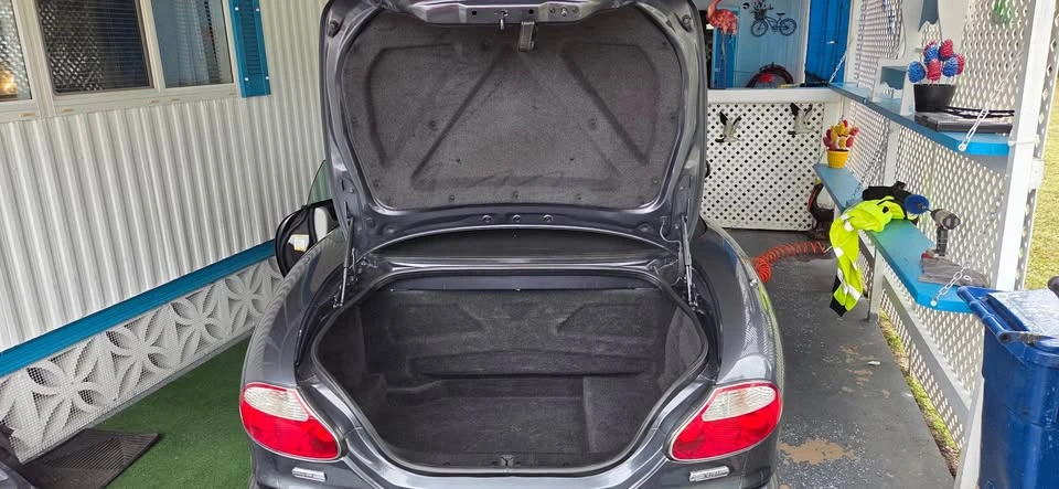 2005 Jaguar X100 XK8 - Image 8 of 20